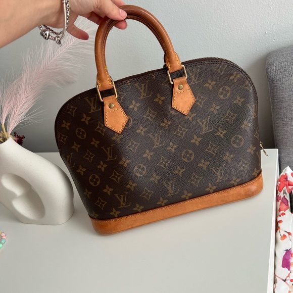 Louis Vuitton LV Hand Bag  Alma Brown Monogram - Picture 15 of 17